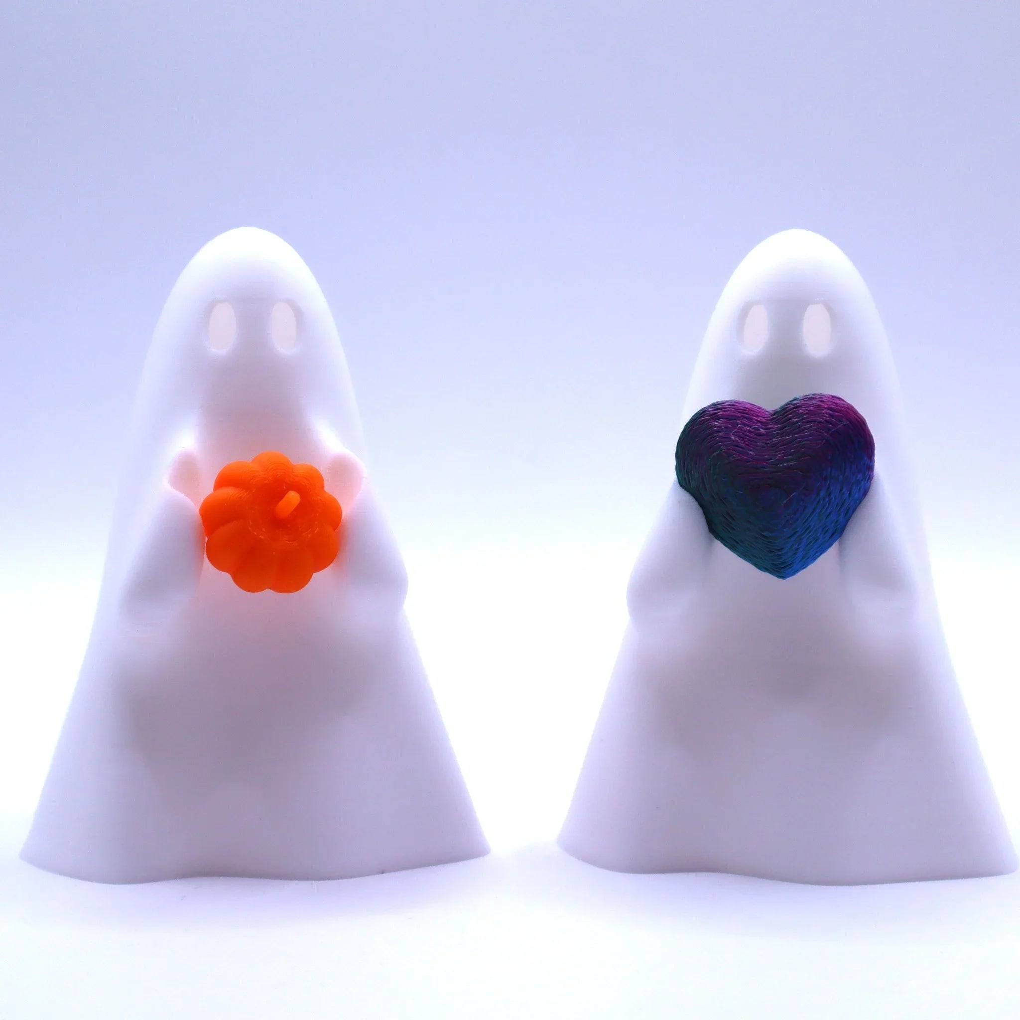 CandleBoo Geister in Weiß mit Herz und Kürbis – stimmungsvolle Halloween- und Herbstdeko von Mudivo