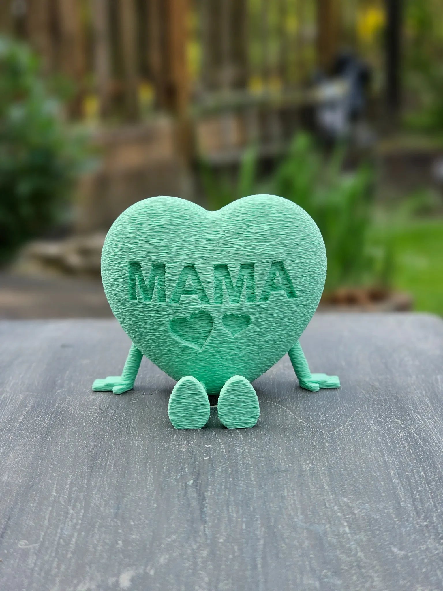 Mama's HerzMoment – mintfarbenes Dekoherz für Mamas besondere Augenblicke.