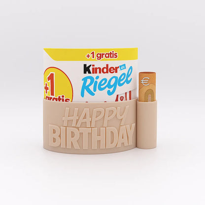 ChocoBoom Birthday Edition in Beige mit Kinder Riegel und Geldschein als kreatives Geburtstagsgeschenk