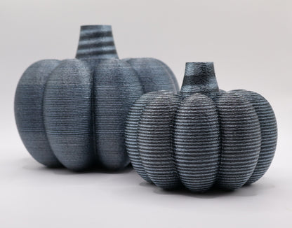 Schimmernde Kuerbis-Vase in Silber-Schwarz, stilvolle und moderne Deko