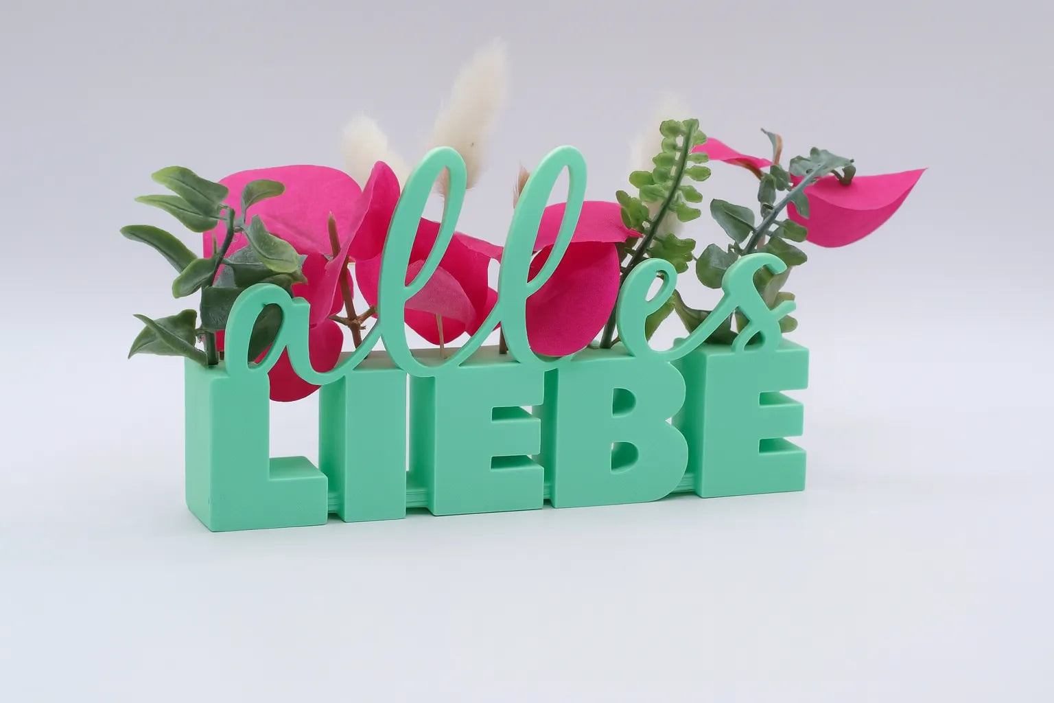 LiebeDeluxe® 3D-Aufsteller mit „Alles Liebe“-Schriftzug in Mint, mit Öffnungen für Blumen oder Geldscheine
