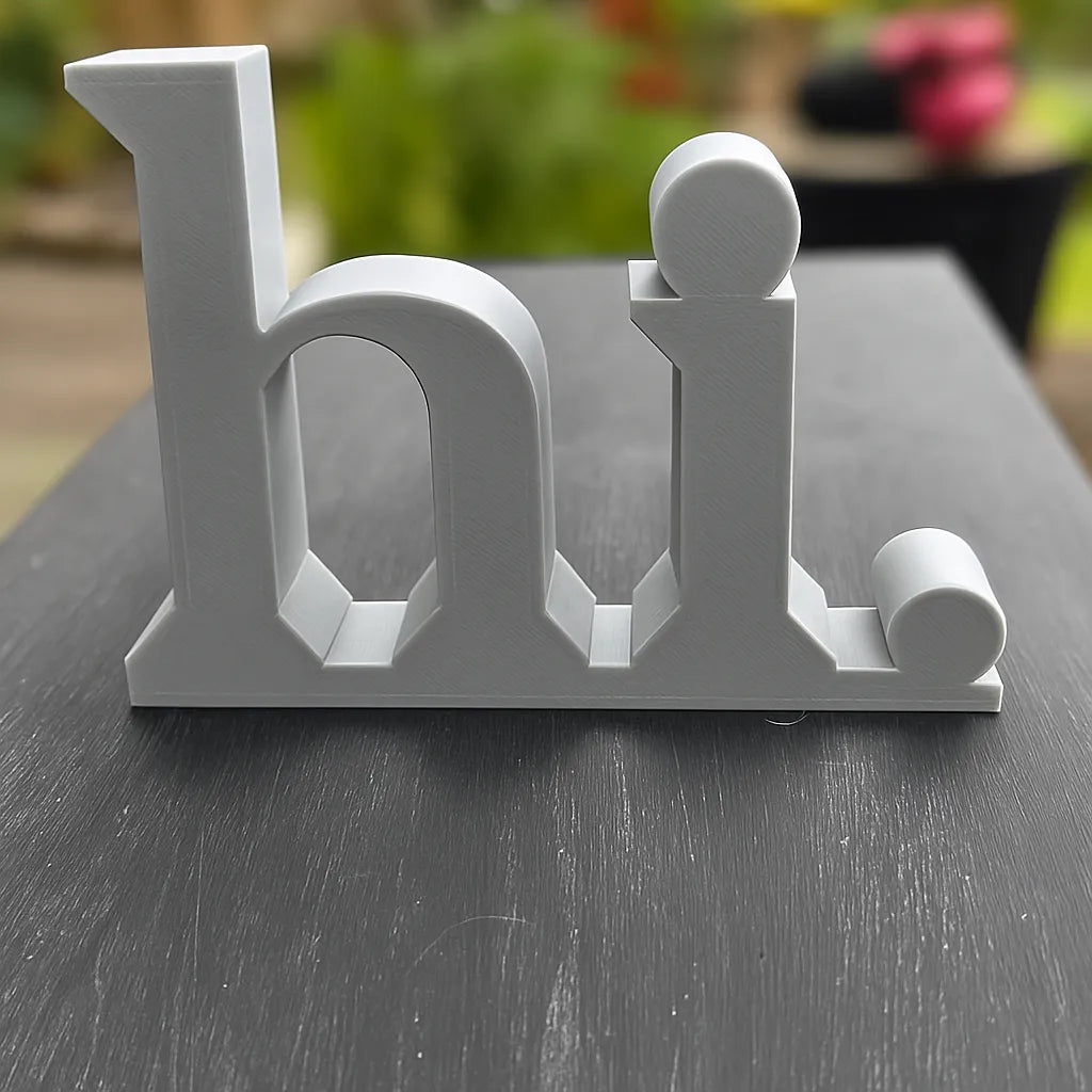 👋 hi. – dein freundlicher 3D-Begrüßer zum Hinstellen