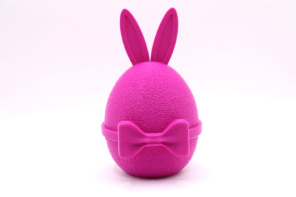 GentleEgg Design-Osterei mit Hasenohren und Fliege in Fuchsia – verspieltes Oster-Designobjekt aus 3D-Druck von MUDIVO