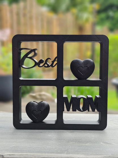 Herzensfenster Best MOM – 3D-Deko in Schwarz mit Herz & Gravur, modern & stilvoll.